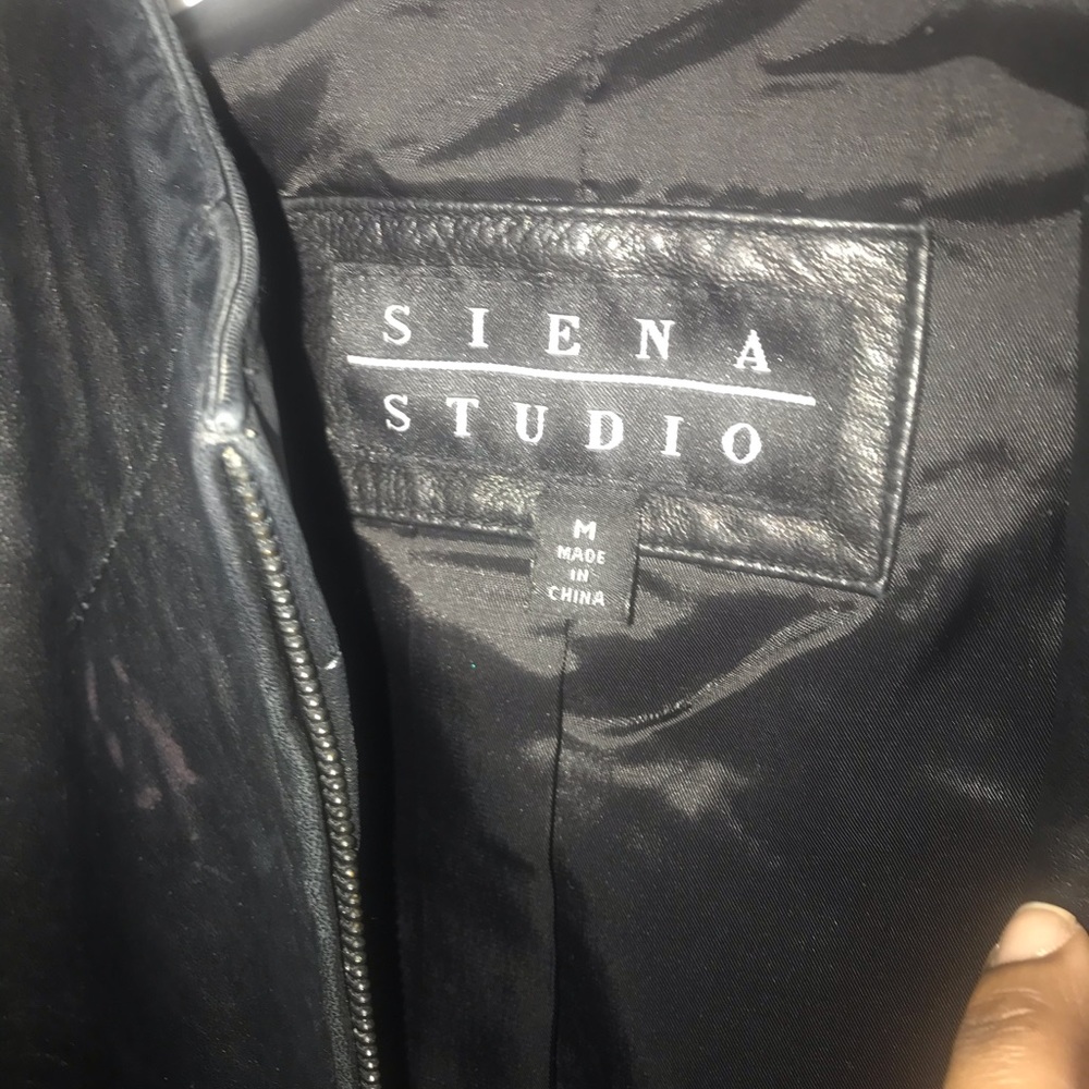 COPY - Leather jacket - Picture 2 of 3